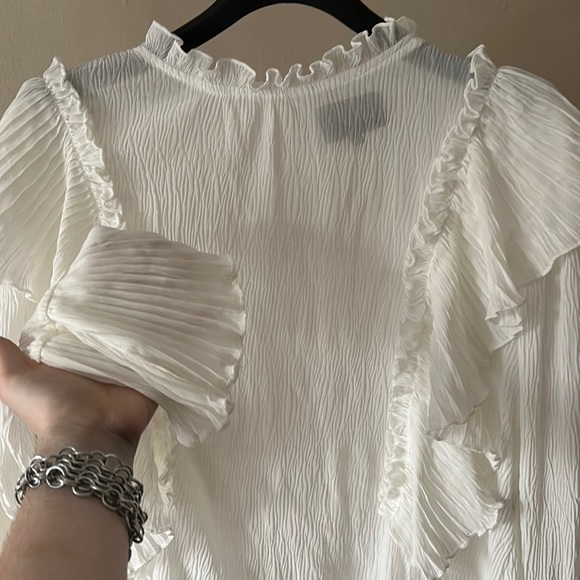 PLEATED RUFFLE PRINCESS BLOUSE - Picture 2 of 4